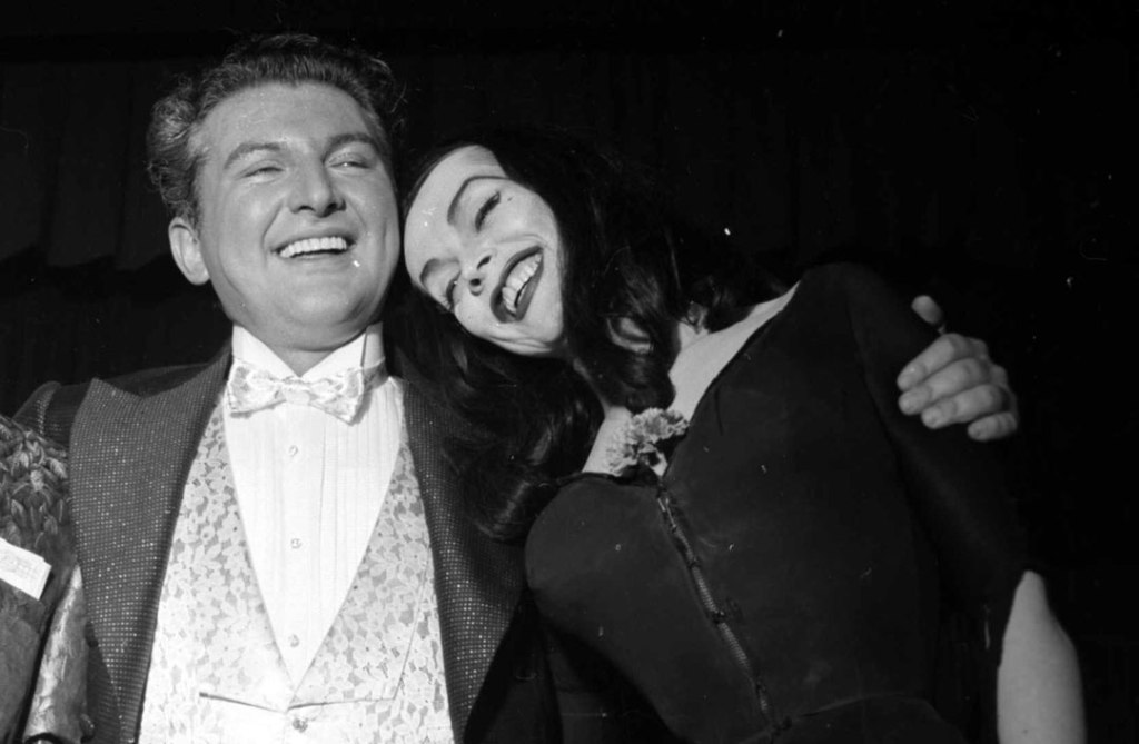 Come As You Were: Liberace and Vampira’s Musical&nbsp;Extravaganza